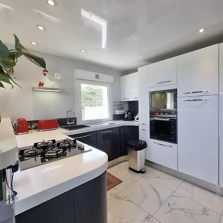 Villa Rose Des Vents By Connexion Villa Vallauris